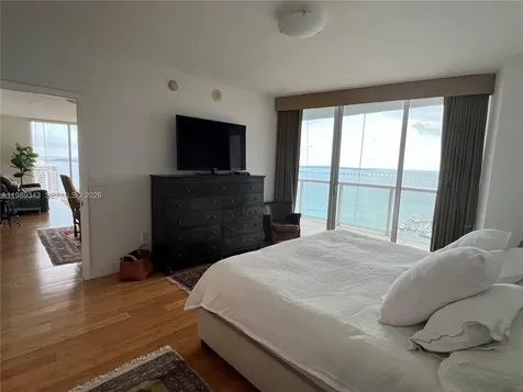 495 Brickell Avenue Miami FL 33131
