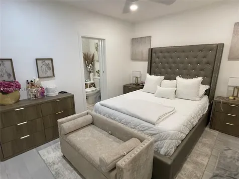 4909 NW 52nd Court Tamarac FL 33319