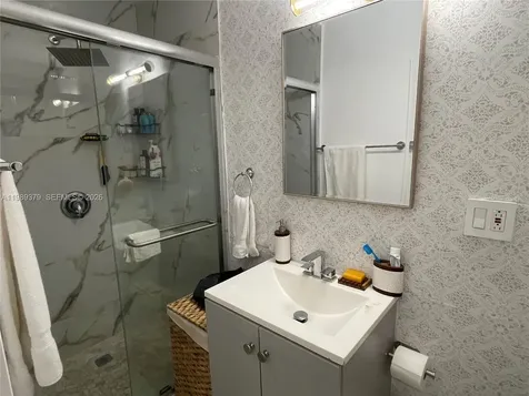 4909 NW 52nd Court Tamarac FL 33319