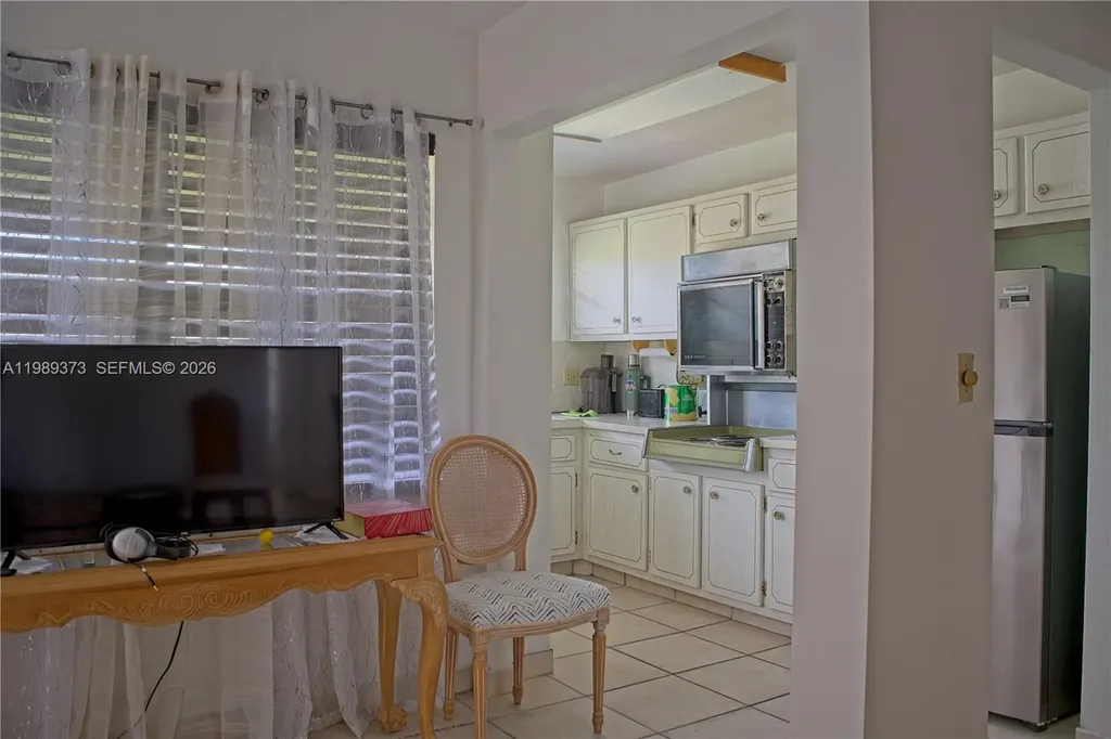 5300 Washington Street Hollywood FL 33021