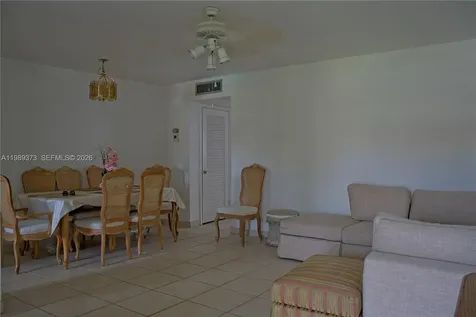5300 Washington Street Hollywood FL 33021