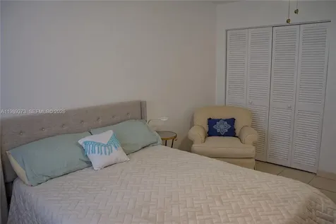 5300 Washington Street Hollywood FL 33021