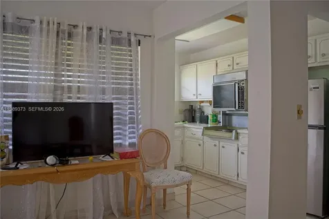 5300 Washington Street Hollywood FL 33021