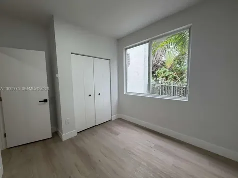 2425 SW 6th Street Miami FL 33135