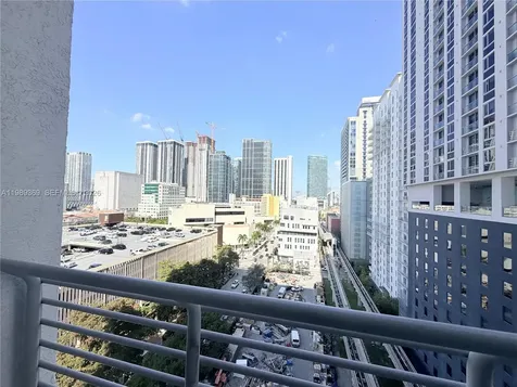 133 NE 2nd Avenue Miami FL 33132