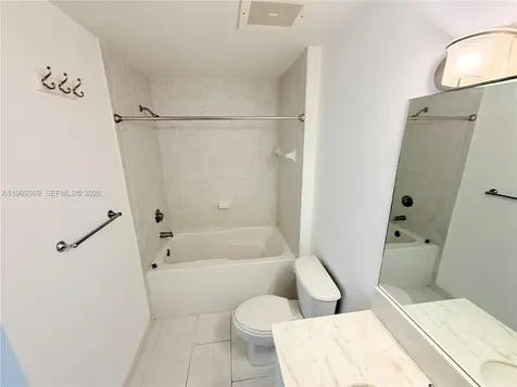 133 NE 2nd Avenue Miami FL 33132