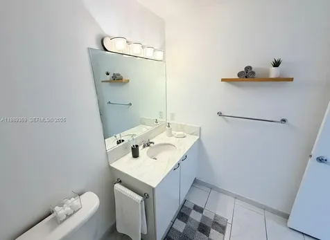 133 NE 2nd Avenue Miami FL 33132