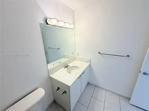133 NE 2nd Avenue Miami FL 33132
