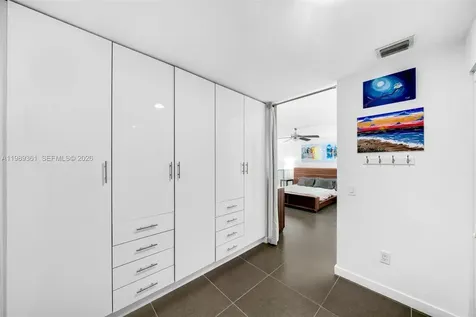 300 S Biscayne Boulevard Miami FL 33131