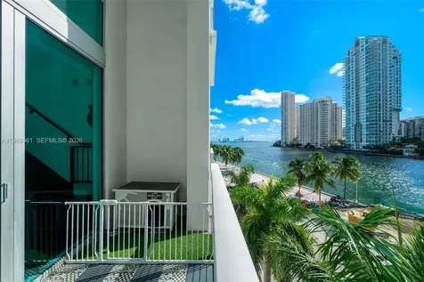 300 S Biscayne Boulevard Miami FL 33131