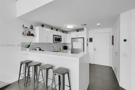 300 S Biscayne Boulevard Miami FL 33131