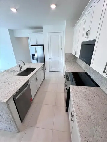4784 SW 72nd Terrace Davie FL 33314