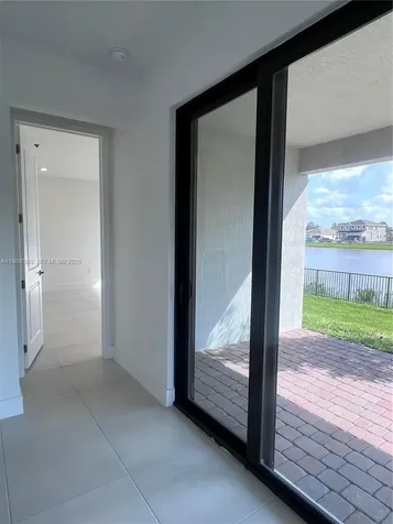 4784 SW 72nd Terrace Davie FL 33314