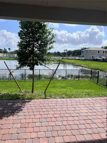 4784 SW 72nd Terrace Davie FL 33314