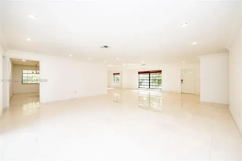 4160 Bay Point Road Miami FL 33137