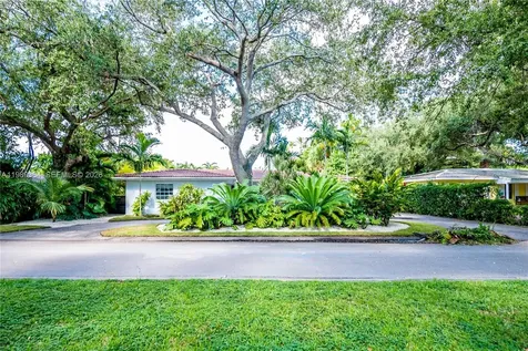 4160 Bay Point Road Miami FL 33137