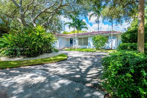 4160 Bay Point Road Miami FL 33137