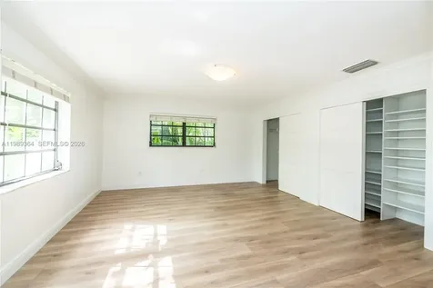 4160 Bay Point Road Miami FL 33137