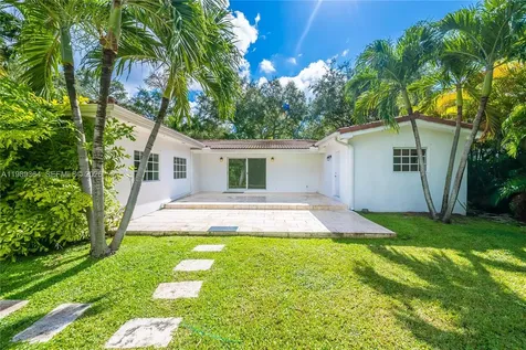 4160 Bay Point Road Miami FL 33137