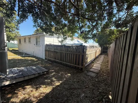 10601 SW 173rd Street Miami FL 33157