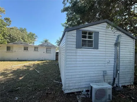10601 SW 173rd Street Miami FL 33157