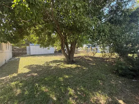10601 SW 173rd Street Miami FL 33157