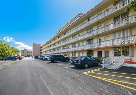 1936 S Ocean Drive Hallandale Beach FL 33009