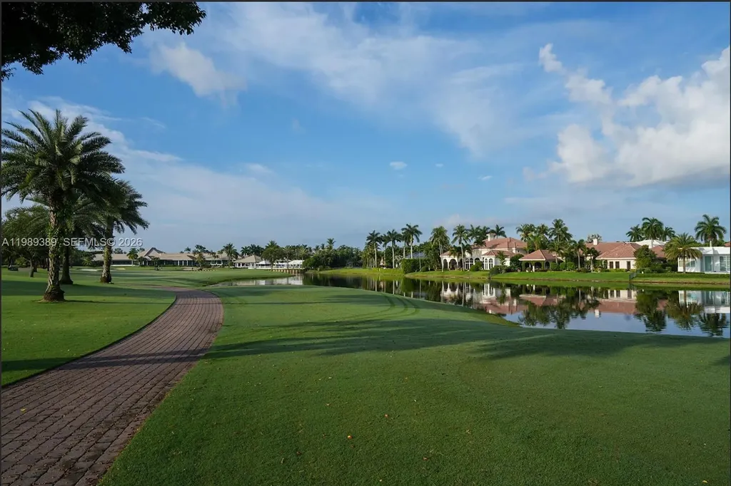 17591 Scarsdale Way Boca Raton FL 33496
