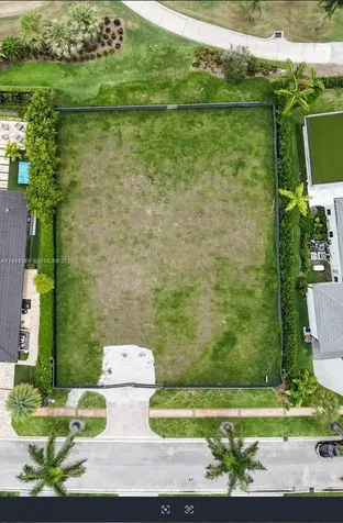 17591 Scarsdale Way Boca Raton FL 33496