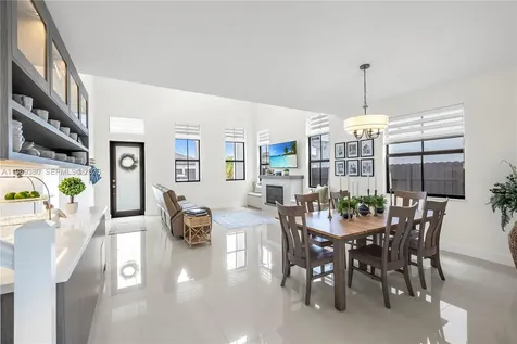 14606 SW 22nd Terrace Miami FL 33175