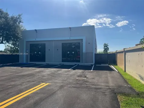 11890 SW 220th Street Miami FL 33170