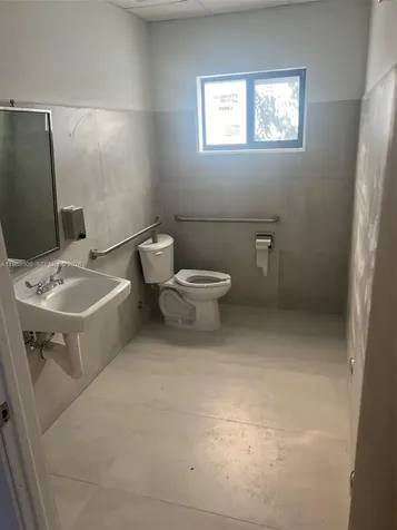 11890 SW 220th Street Miami FL 33170