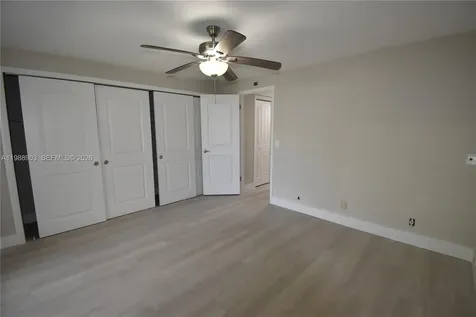 152 Ventnor J Deerfield Beach FL 33442