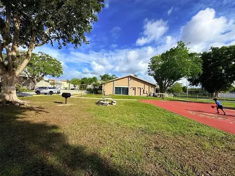 1040 NW 80th Avenue Margate FL 33063