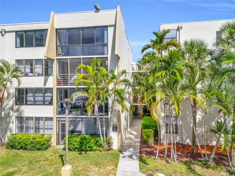 20441 NE 30th Avenue Aventura FL 33180