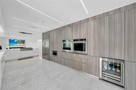 10705 SW 128th Terrace Miami FL 33176