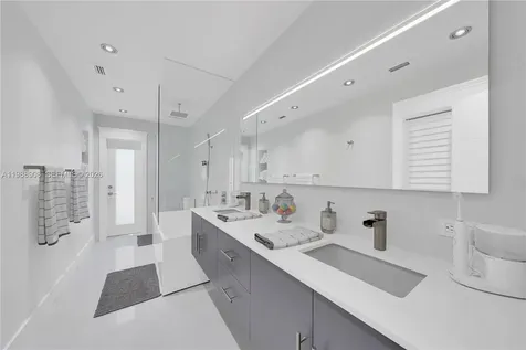 10705 SW 128th Terrace Miami FL 33176