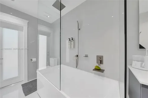 10705 SW 128th Terrace Miami FL 33176