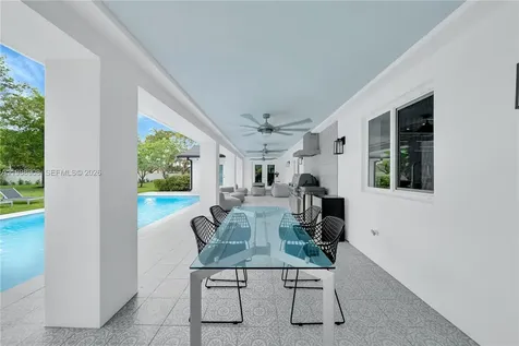 10705 SW 128th Terrace Miami FL 33176