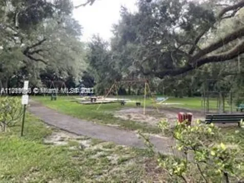 9441 Live Oak Place Davie FL 33324