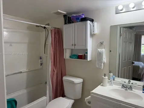 6195 NW 186th Street Hialeah FL 33015