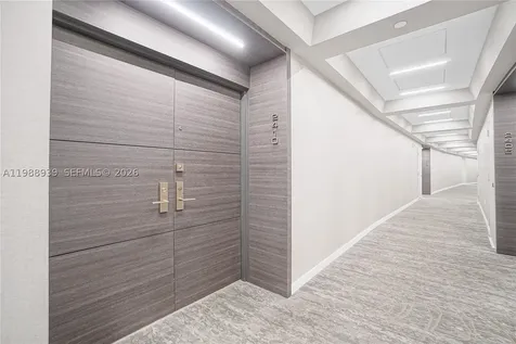 9 Island Avenue Miami Beach FL 33139