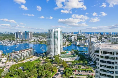 9 Island Avenue Miami Beach FL 33139