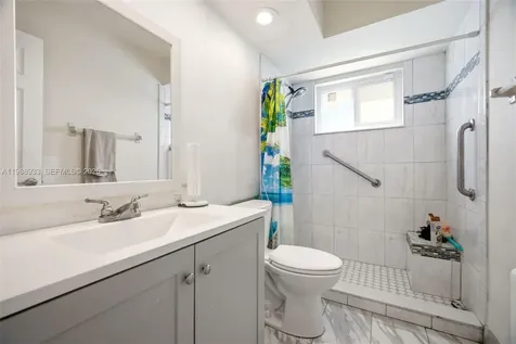 841 SW 55th Avenue Margate FL 33068