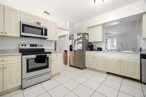 841 SW 55th Avenue Margate FL 33068