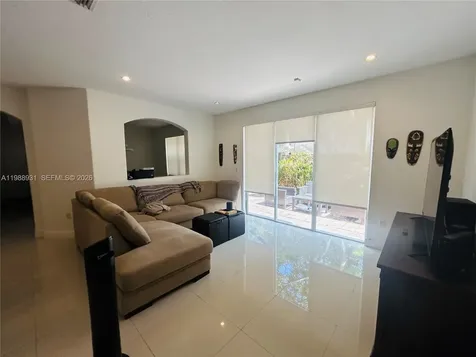 10963 NW 87th Lane Doral FL 33178