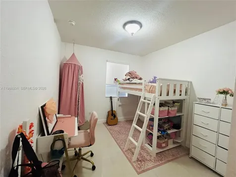 10963 NW 87th Lane Doral FL 33178