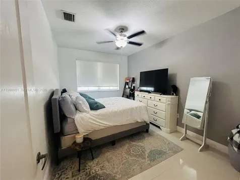 10963 NW 87th Lane Doral FL 33178