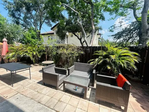 10963 NW 87th Lane Doral FL 33178