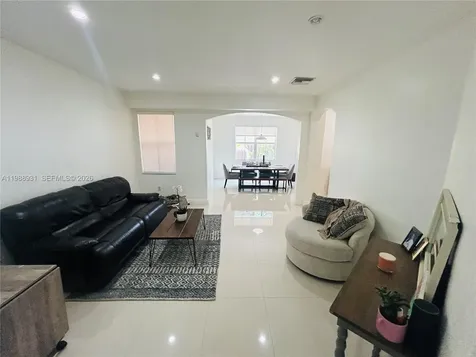 10963 NW 87th Lane Doral FL 33178